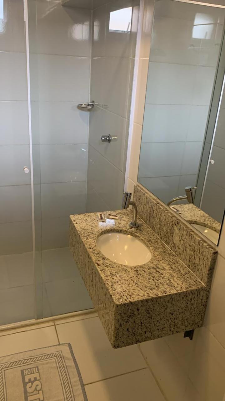 Hotel Estacao Баруэри Экстерьер фото
